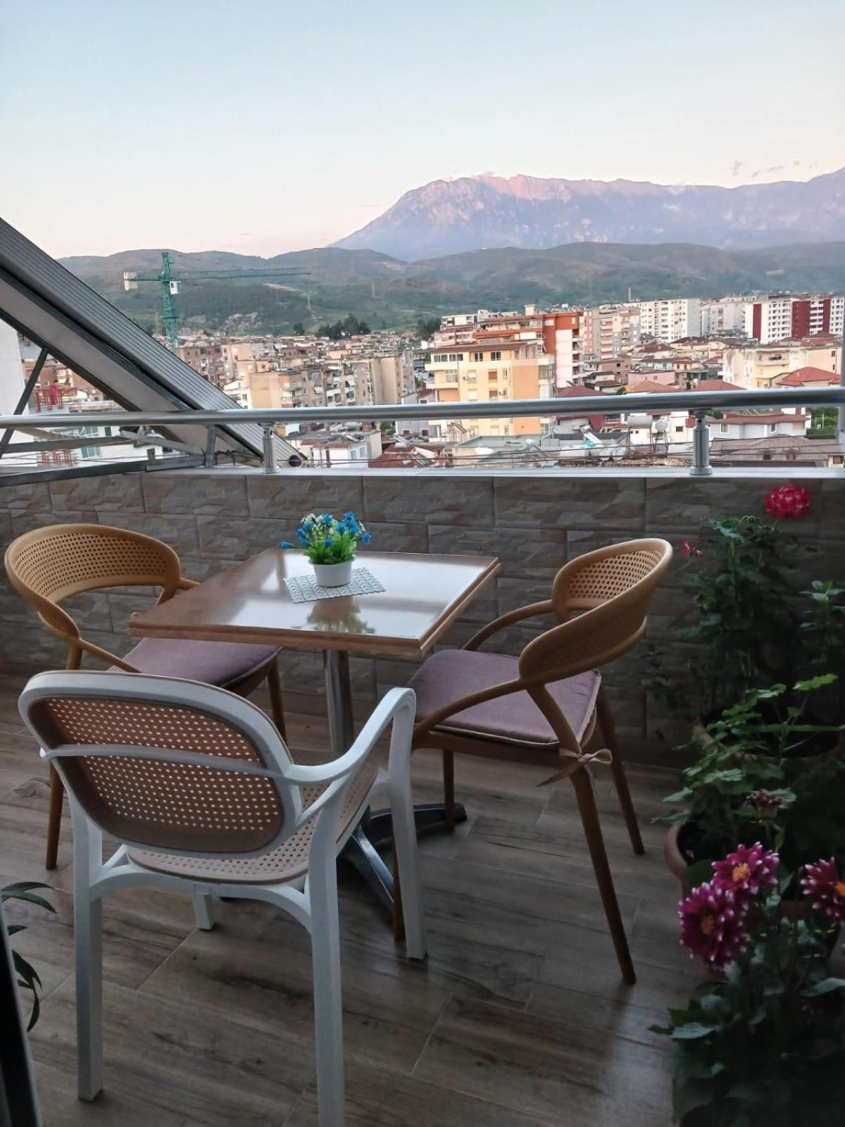 Muska Comfy Apartment Берат Екстер'єр фото